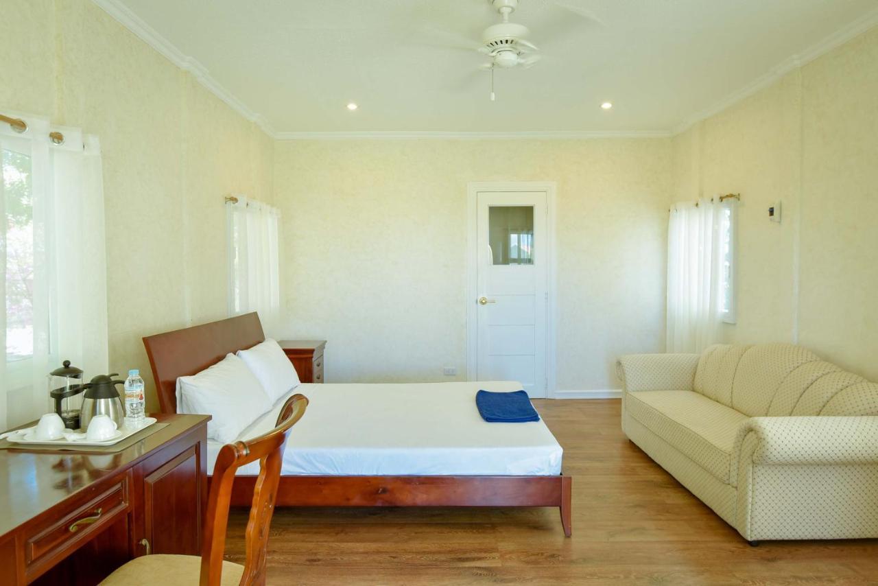 Casablanca By The Sea Lapu-Lapu City Exterior foto